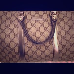 Auth Gucci medium size Boston bag